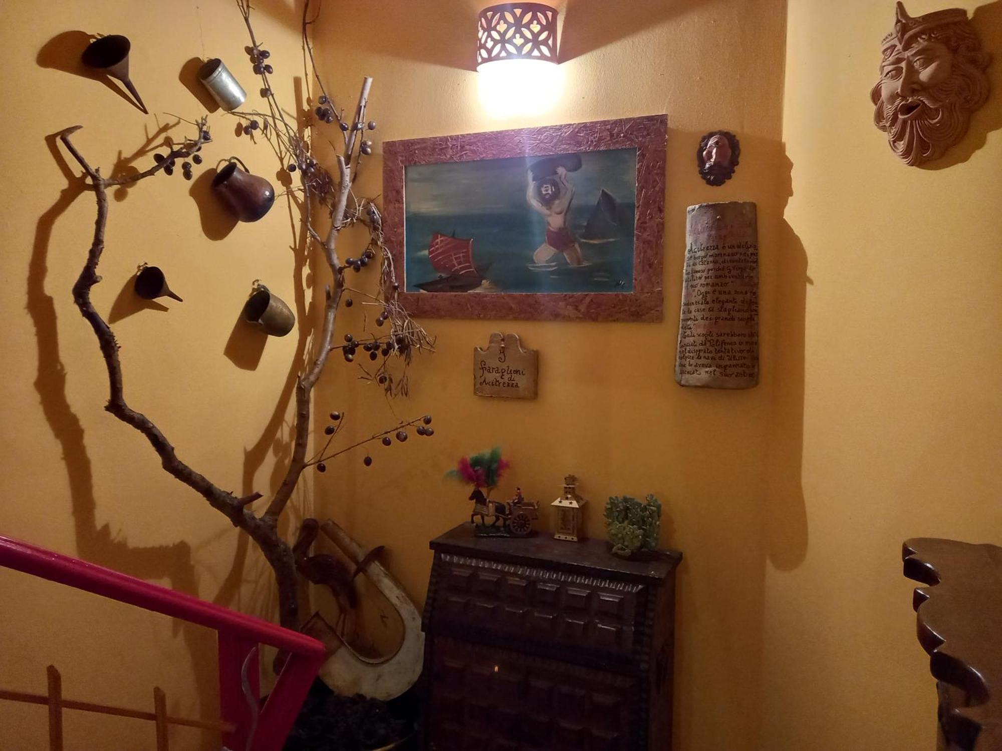 Sicilia In Miniatura "L'Atelier Dell'Etna" Bed & Breakfast Zafferana Etnea Exterior foto