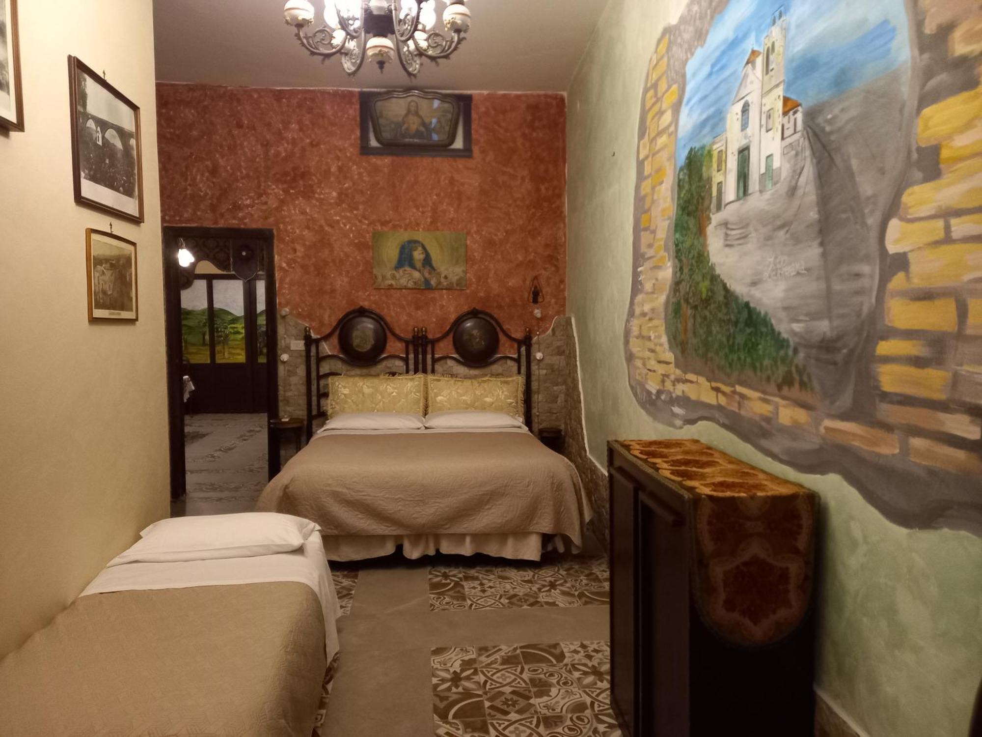 Sicilia In Miniatura "L'Atelier Dell'Etna" Bed & Breakfast Zafferana Etnea Exterior foto